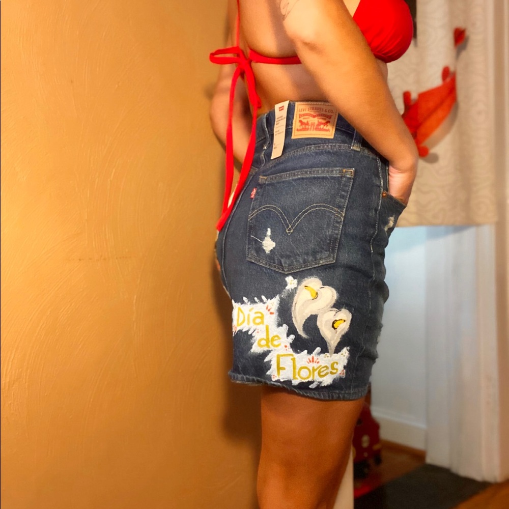 🎨 Mexican Painted Levi’s Jean Skirt Sz 8 29 NWT - Picture 7 of 15